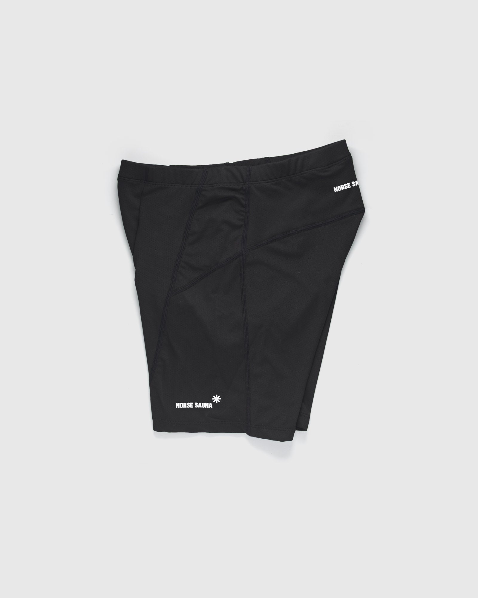 Premium technical sauna wear designed for sauna and cold plunge.